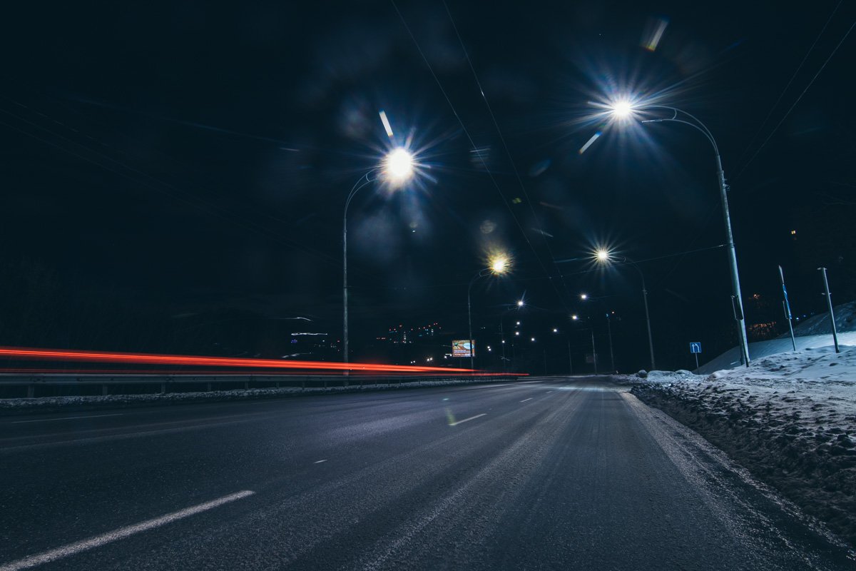 Протасов Яр пролегает от улицы Николая Гринченко до улицы Соломенской и имеет протяжённость 1,3 км Протасов Яр пролегает от улицы Николая Гринченко до улицы Соломенской и имеет протяжённость 1,3 км