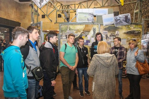 В Музее АТО в Днепре всегда людно. Его уже посетило более 15 тыс. школьников