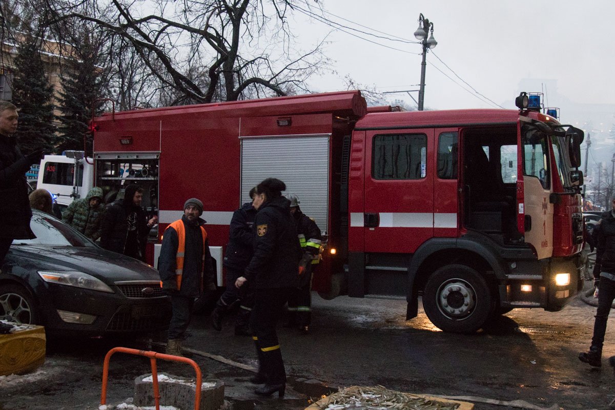 Сообщение о возгорании поступило на линии экстренных служб в 15:21 Сообщение о возгорании поступило на линии экстренных служб в 15:21