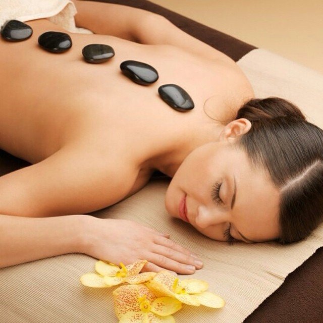 Как мы уже рассказывали, Eden Martin предлагает только самые популярные и традиционные услуги Как мы уже рассказывали, Eden Martin предлагает только самые популярные и традиционные услуги