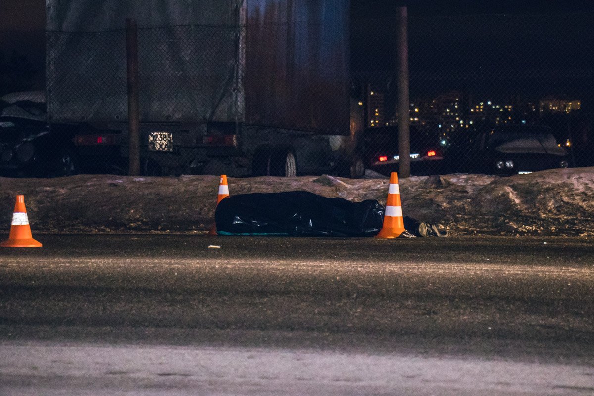 От полученных травм мужчина скончался на месте