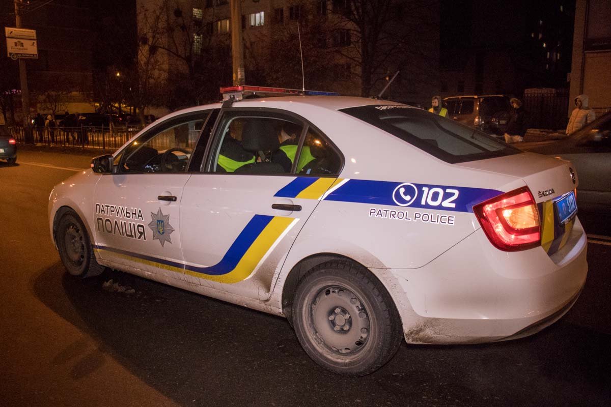 На месте работали патрульные и следственно-оперативная группа На месте работали патрульные и следственно-оперативная группа