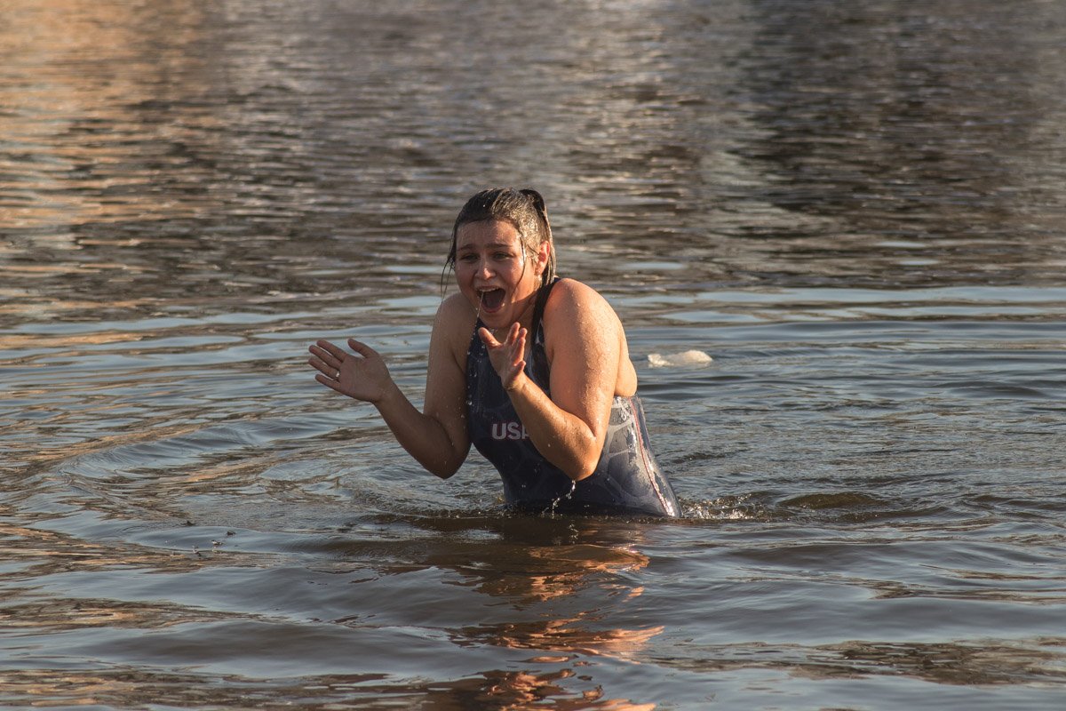 Да, это холодная вода, не самая приятная штука