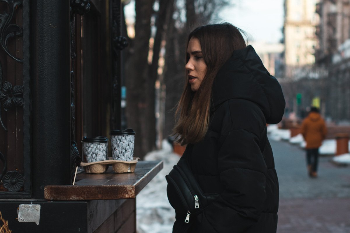 Скорее бы кофейком согреться