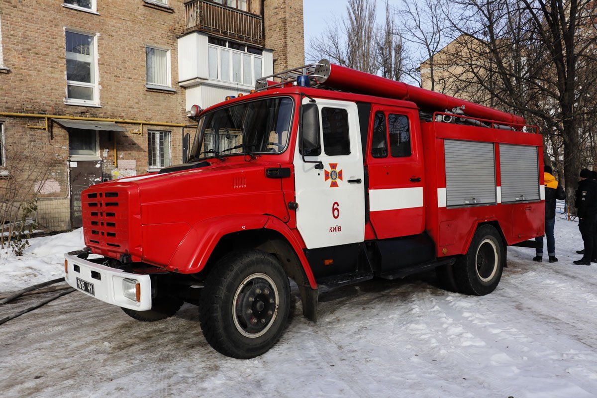 Истинную причину пожара установит следствие Истинную причину пожара установит следствие