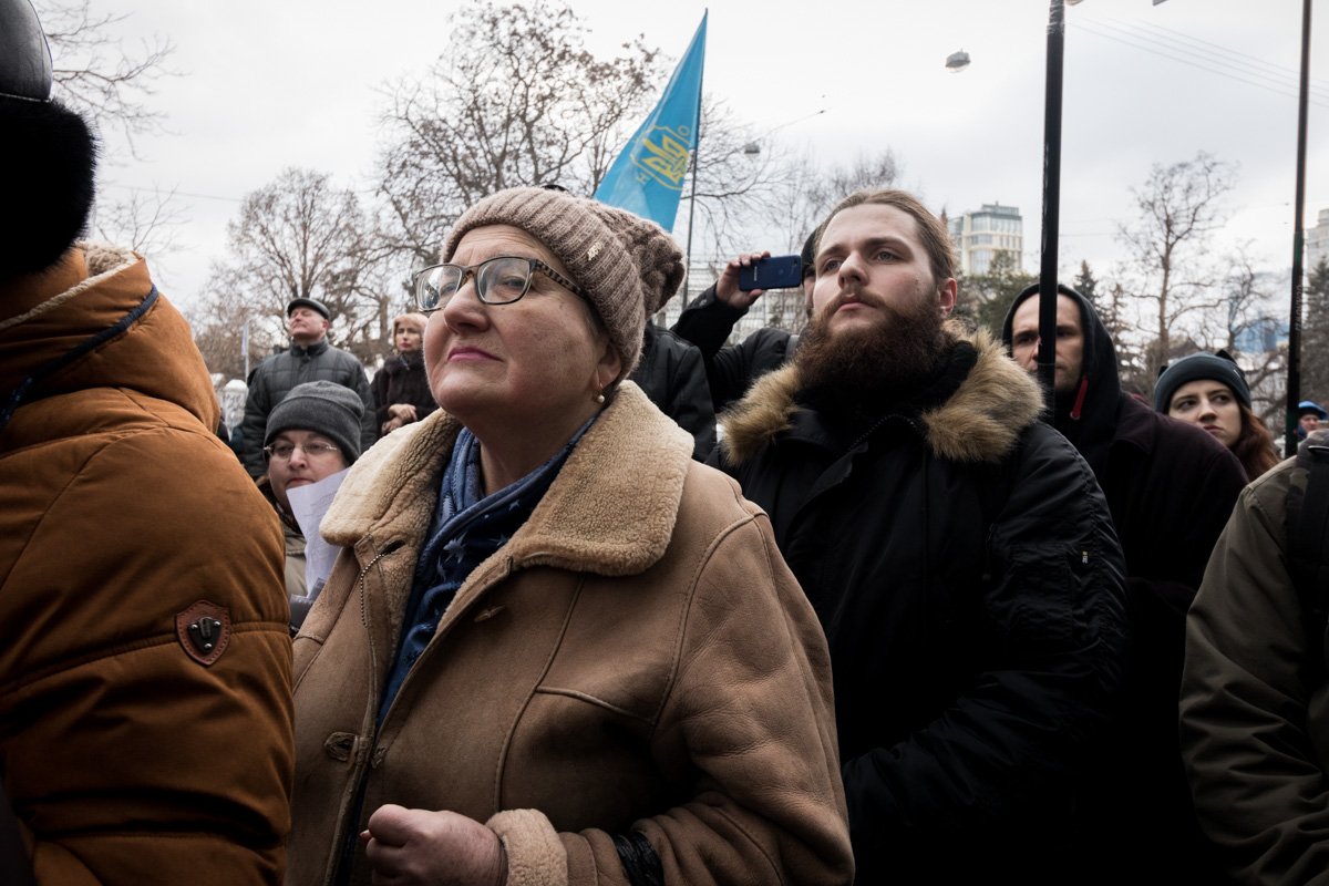 Жители Киева вместе с военными исполнили марш новой армии Украины Жители Киева вместе с военными исполнили марш новой армии Украины