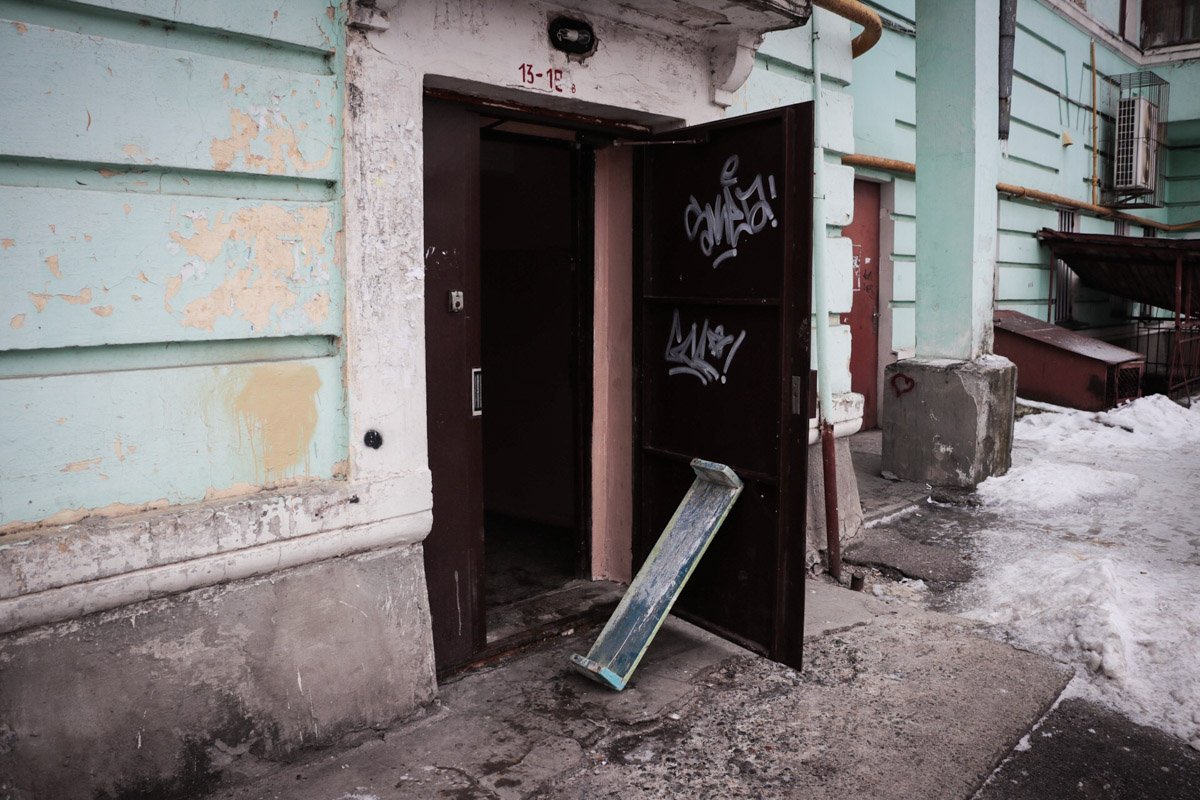 Тело мужчины находилось в подвале