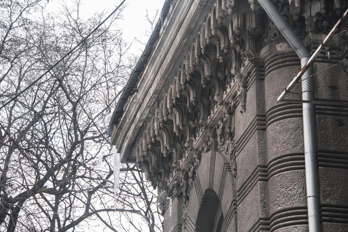 Проект здания разрабатывали архитектор Владислав Городецкий и инженер Антон Страус