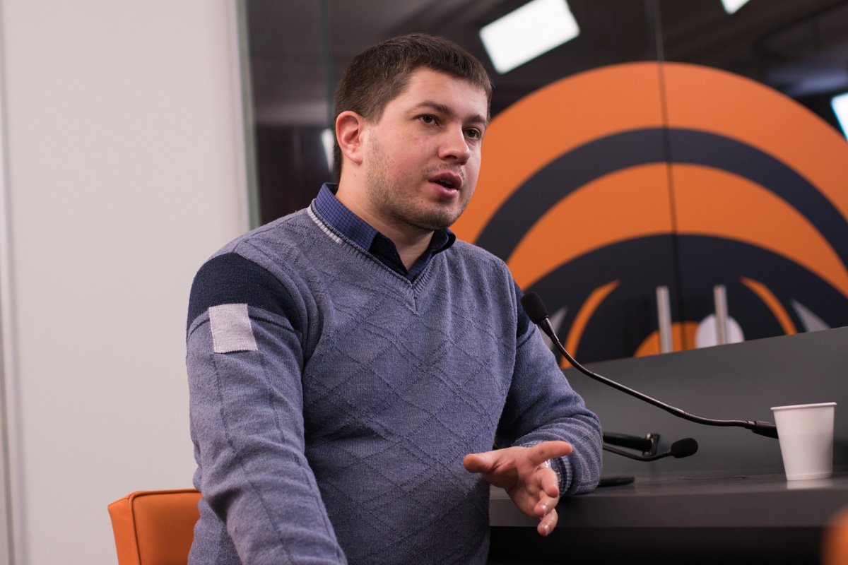 Если же есть проблемы с разделом имущества и опекой над детьми, процесс может сильно затянуться 