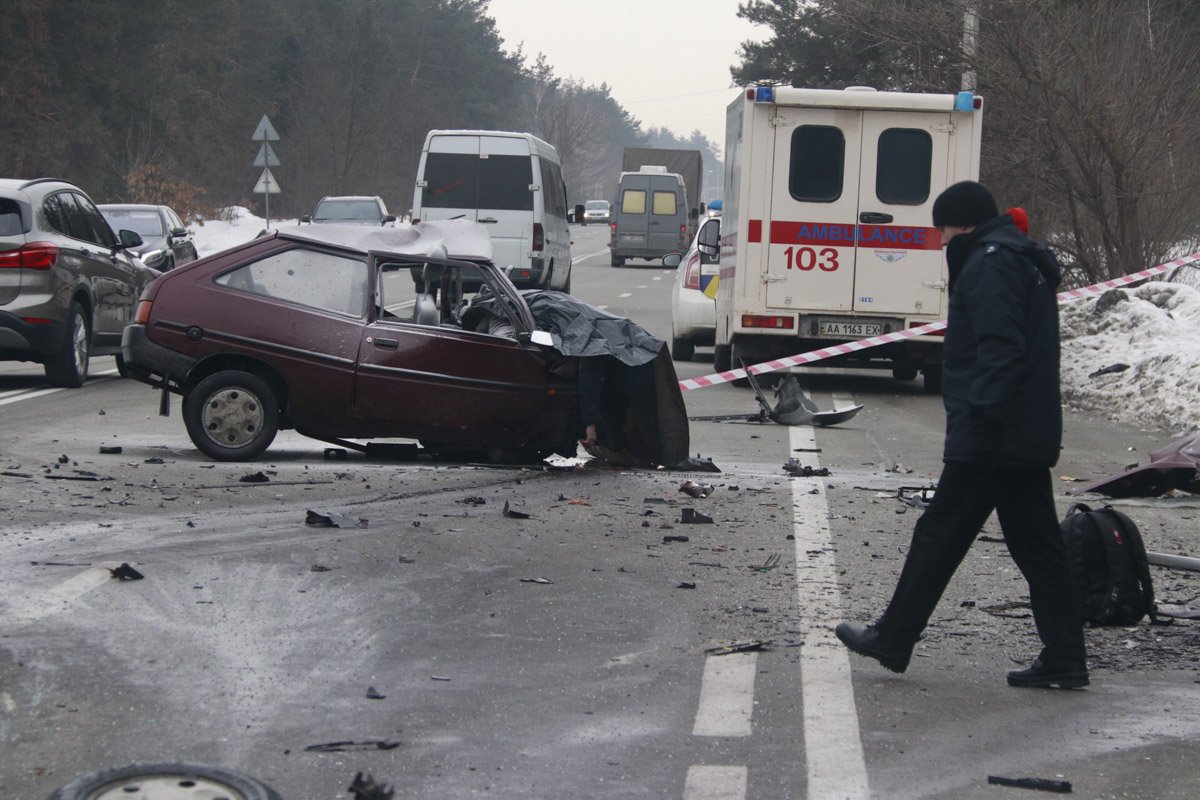В результате аварии погибли три человека