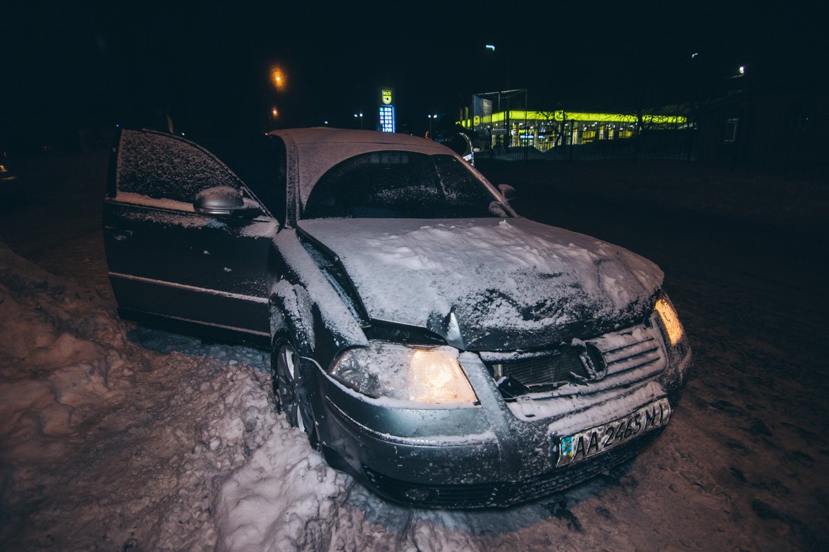В Киеве на Жулянском мосту произошло ДТП