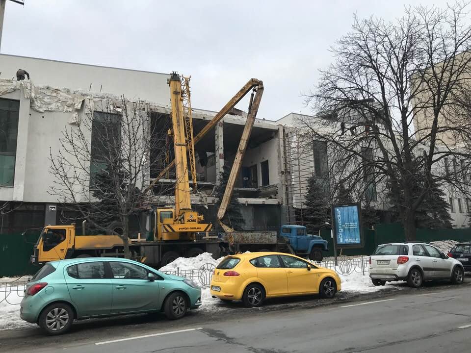 Реконструкцию планируют закончить 1 мая 2019 Реконструкцию планируют закончить 1 мая 2019