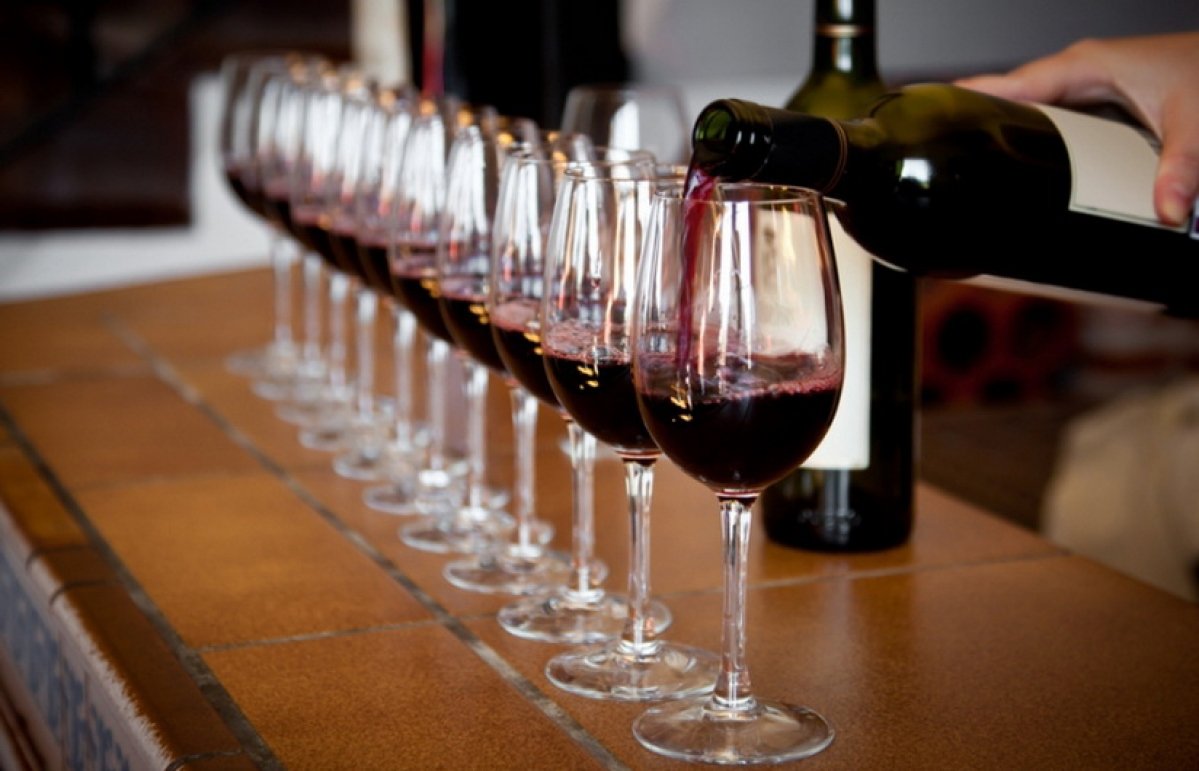 Винная дегустация для барменов - приятный бонус непростой профессии