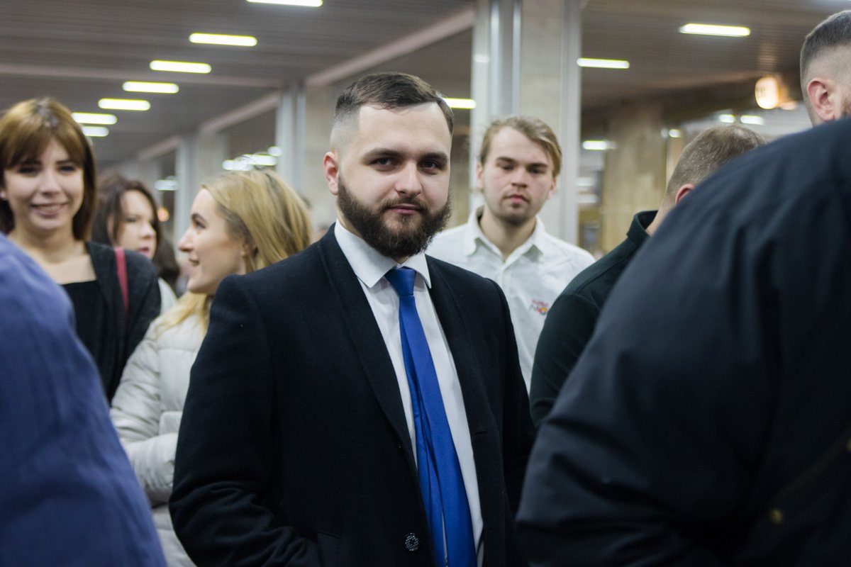 В 2018 году«Нацкорпус» выдвинул 97 кандидатов на выборах в территориальных громадах и получили победу в 5 областях В 2018 году«Нацкорпус» выдвинул 97 кандидатов на выборах в территориальных громадах и получили победу в 5 областях