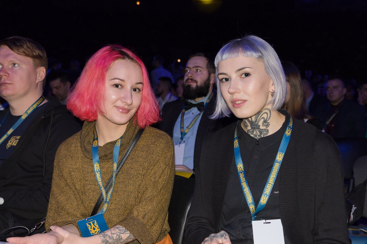 Активная молодежь - движущая сила партии Активная молодежь - движущая сила партии