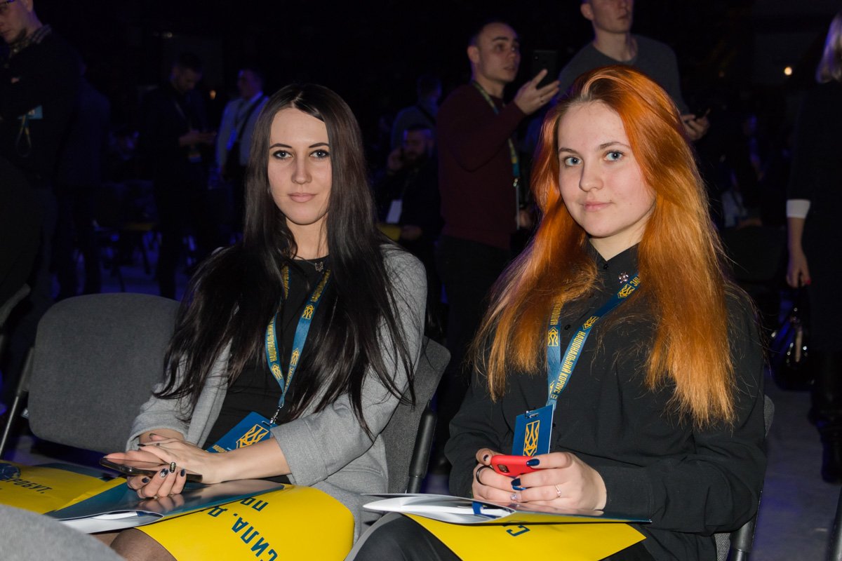 Активисты создали Историческое радио, провели ряд выставок, посвященных событиям прошлого и настоящего Украины Активисты создали Историческое радио, провели ряд выставок, посвященных событиям прошлого и настоящего Украины