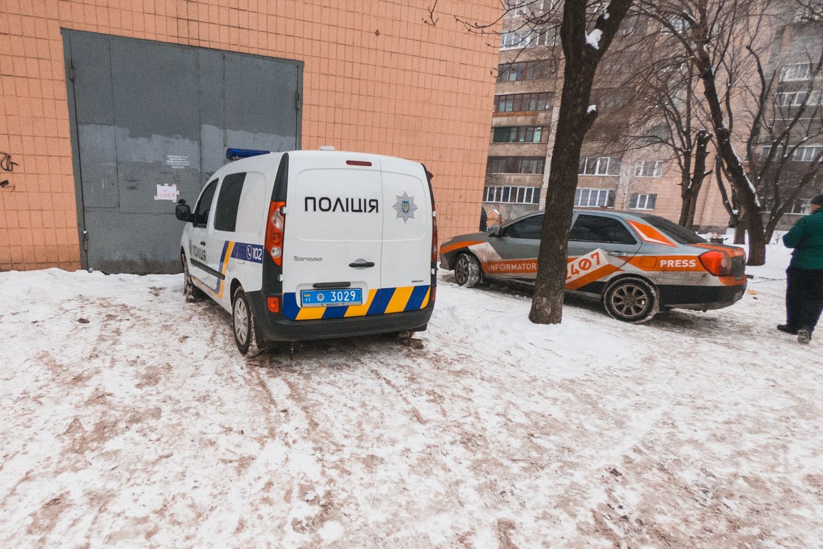 На месте происшествия работала следственно-оперативная группа На месте происшествия работала следственно-оперативная группа