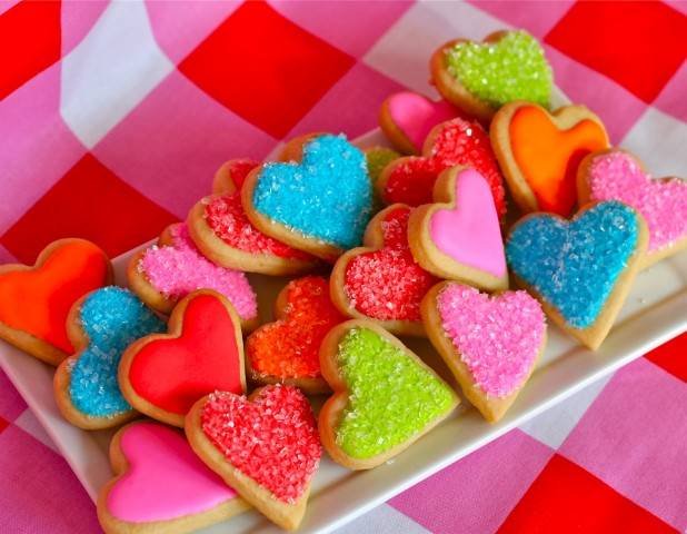 А еще такие разноцветные валентинки поднимают настроение