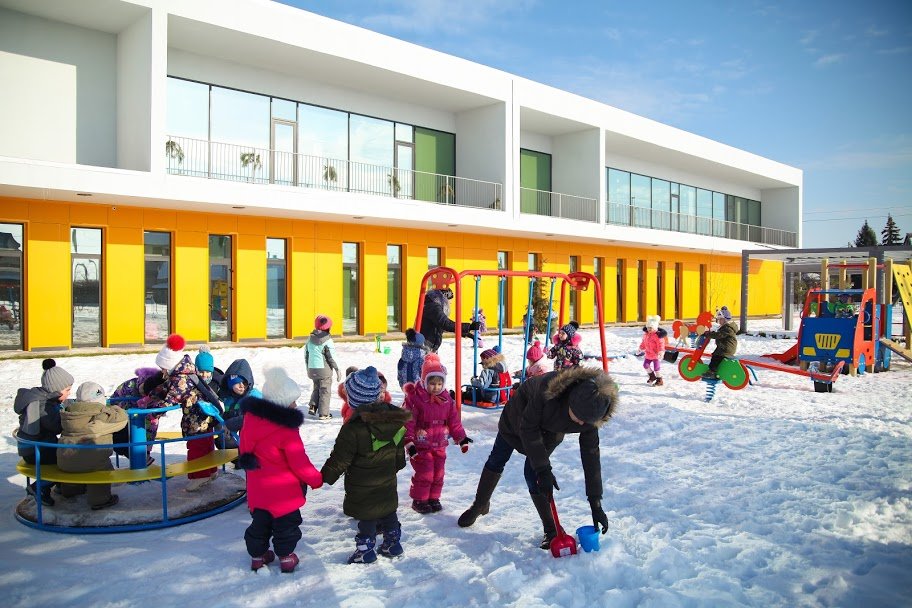 Марина Порошенко назвала регион-лидер по внедрению инклюзивного образования в Украине 12