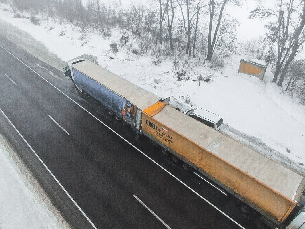 29 января на 58 километре трассы Одесса-Киев столкнулись три автомобиля