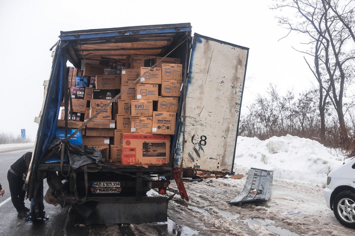 Точную причину и виновника ДТП установит следствие