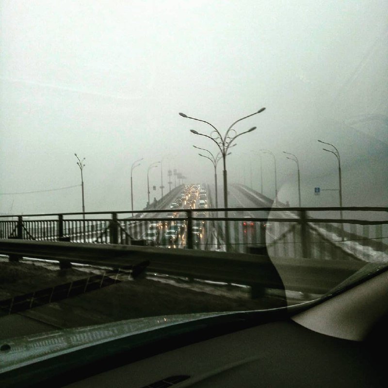 Каждое утро имеет свою загадочность - загадочность грядущего дня. Фото: @aeroman_rf