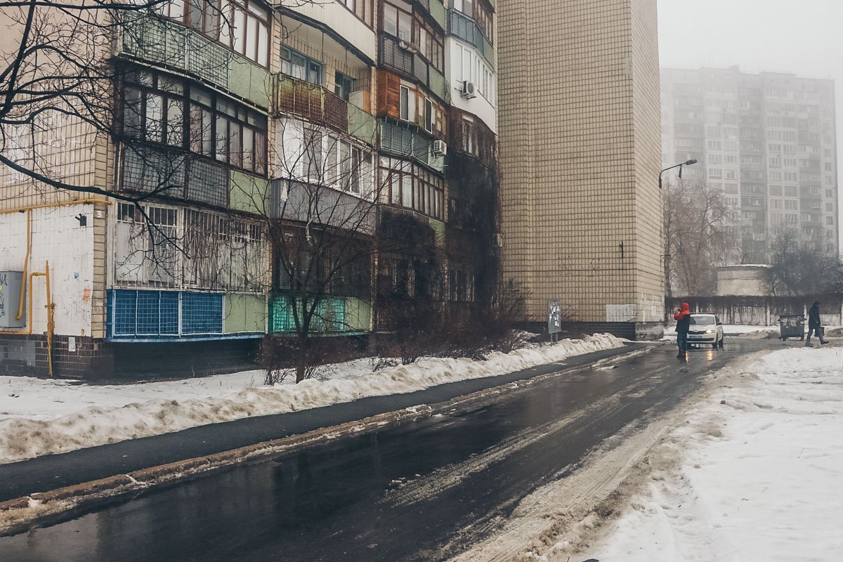 30 января около 13:30 жильцы дома по улице Милютенко, 3 обнаружили бездыханное тело мужчины