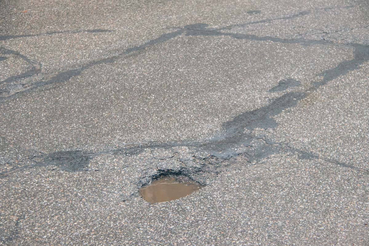 Ямы редко, но встречаются