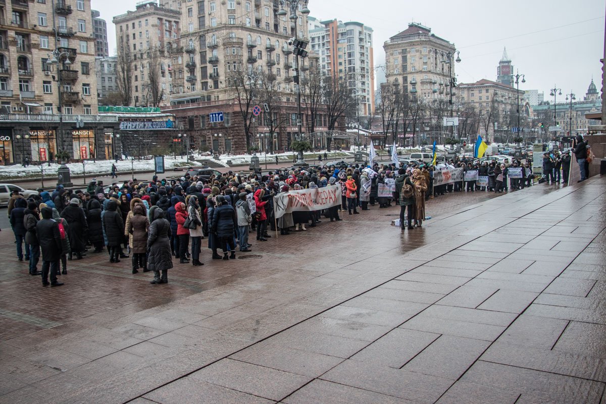 Этот митинг вобрал в себя три независимых, которые почти одновременно стартовали под КГГА Этот митинг вобрал в себя три независимых, которые почти одновременно стартовали под КГГА