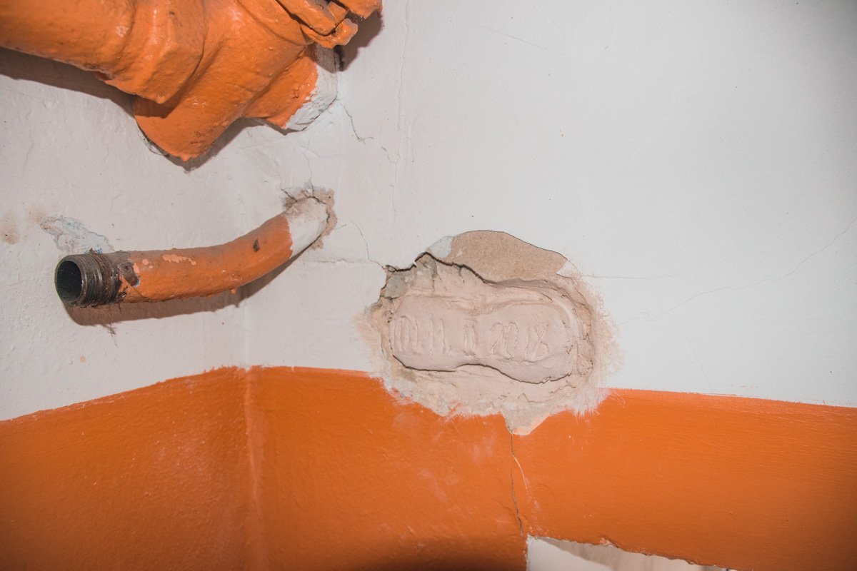 В последнее время состояние дома пугает жильцов