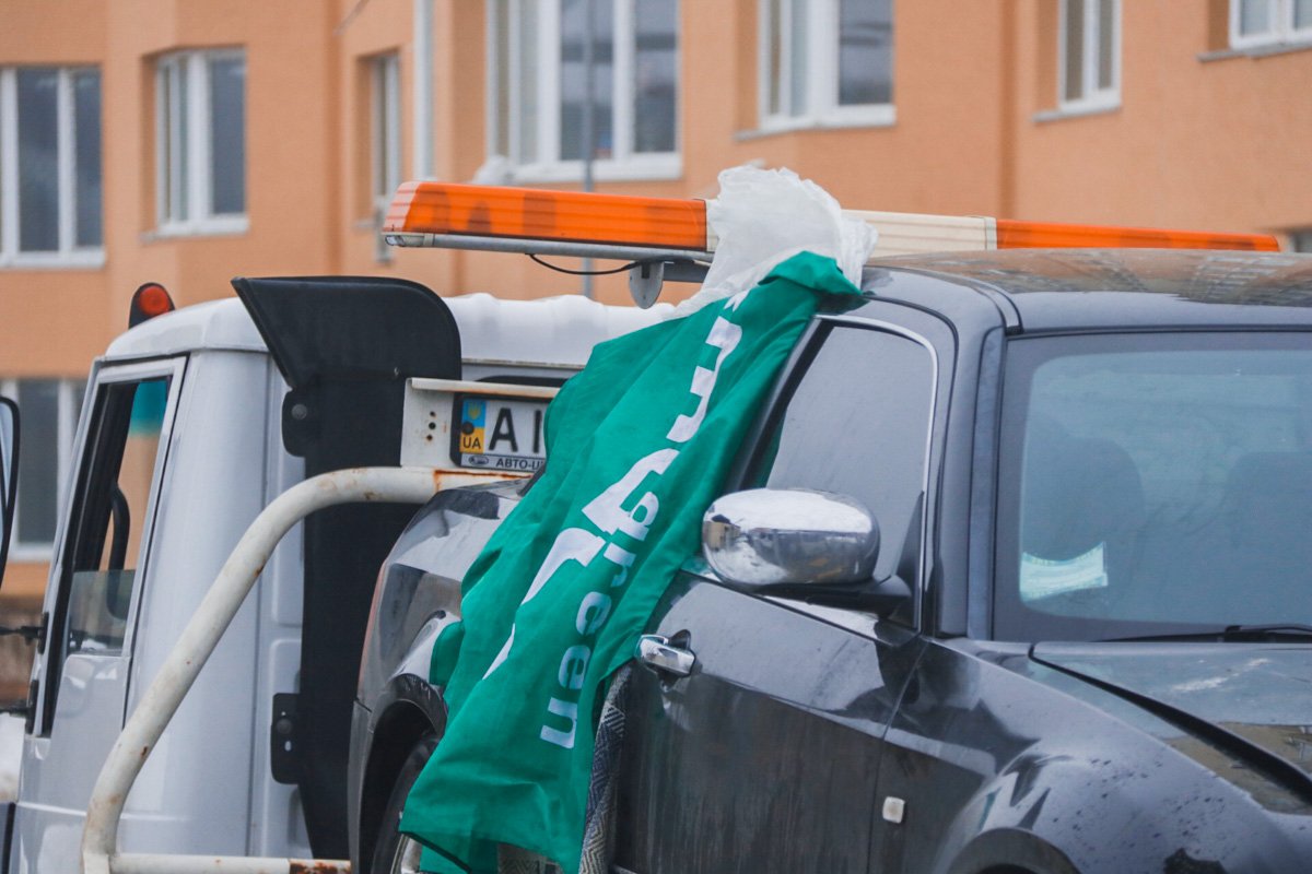 Извлечь тело удалось только прибывшим на место сотрудникам ГСЧС Извлечь тело удалось только прибывшим на место сотрудникам ГСЧС