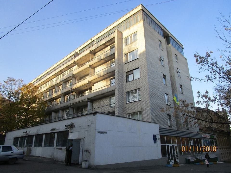 Как превратить депрессивную советскую больницу в место, где хочется жить и выздоравливать 1