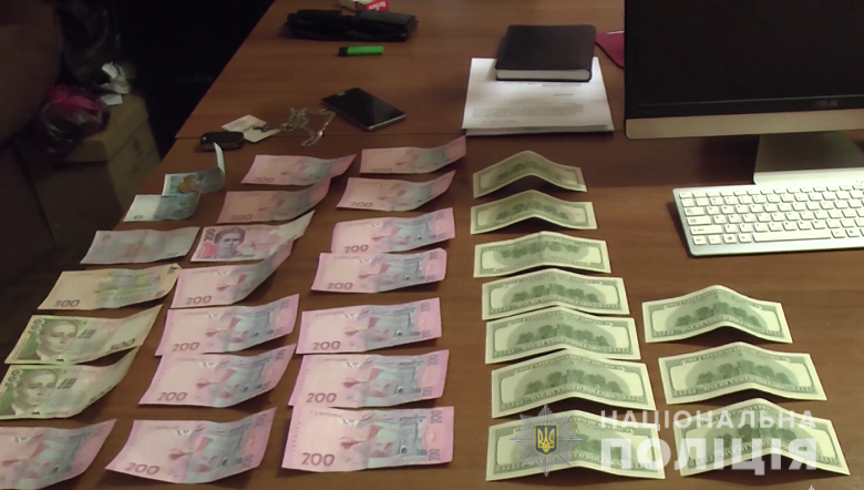 В Киеве мошенники попытались переоформить право собственности на его жилье местного жителя