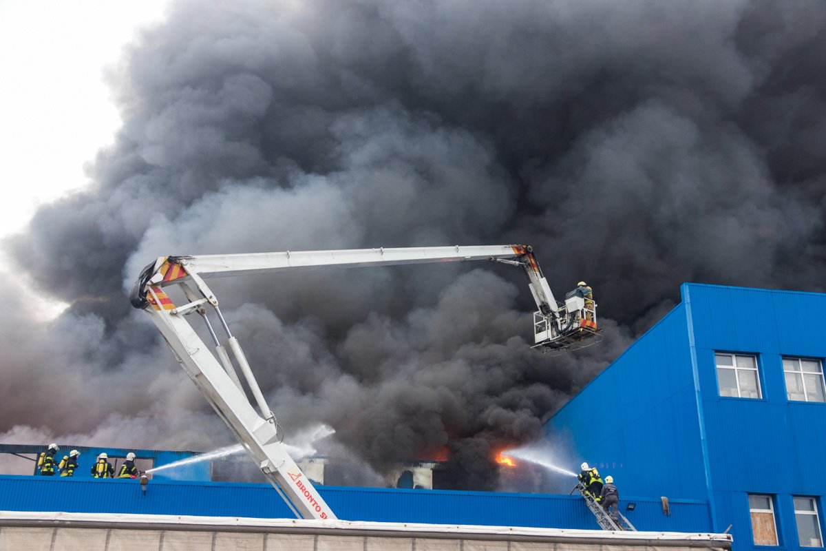 По предварительной информации, жертв и пострадавших нет По предварительной информации, жертв и пострадавших нет