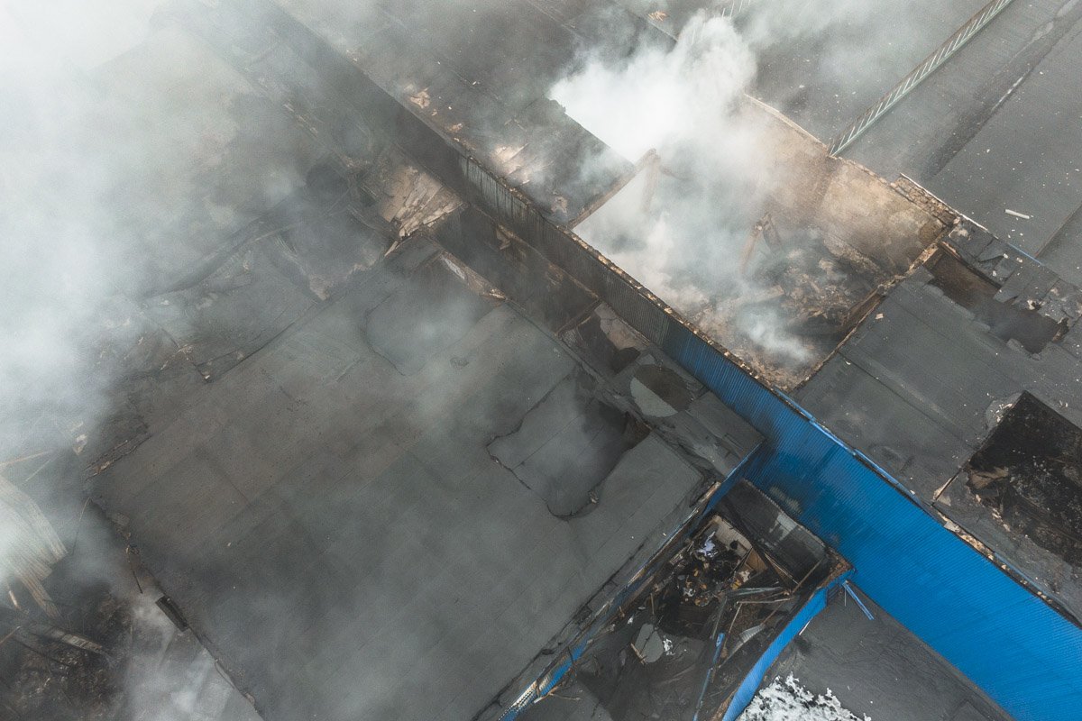 Пресс-служба ГСЧС сообщала об угрозе обвала здания Пресс-служба ГСЧС сообщала об угрозе обвала здания