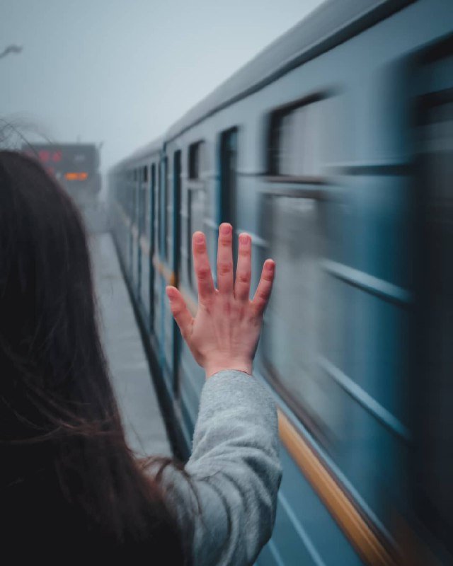 Где поезда, там веет прощанием. Фото: @a.probotiuk