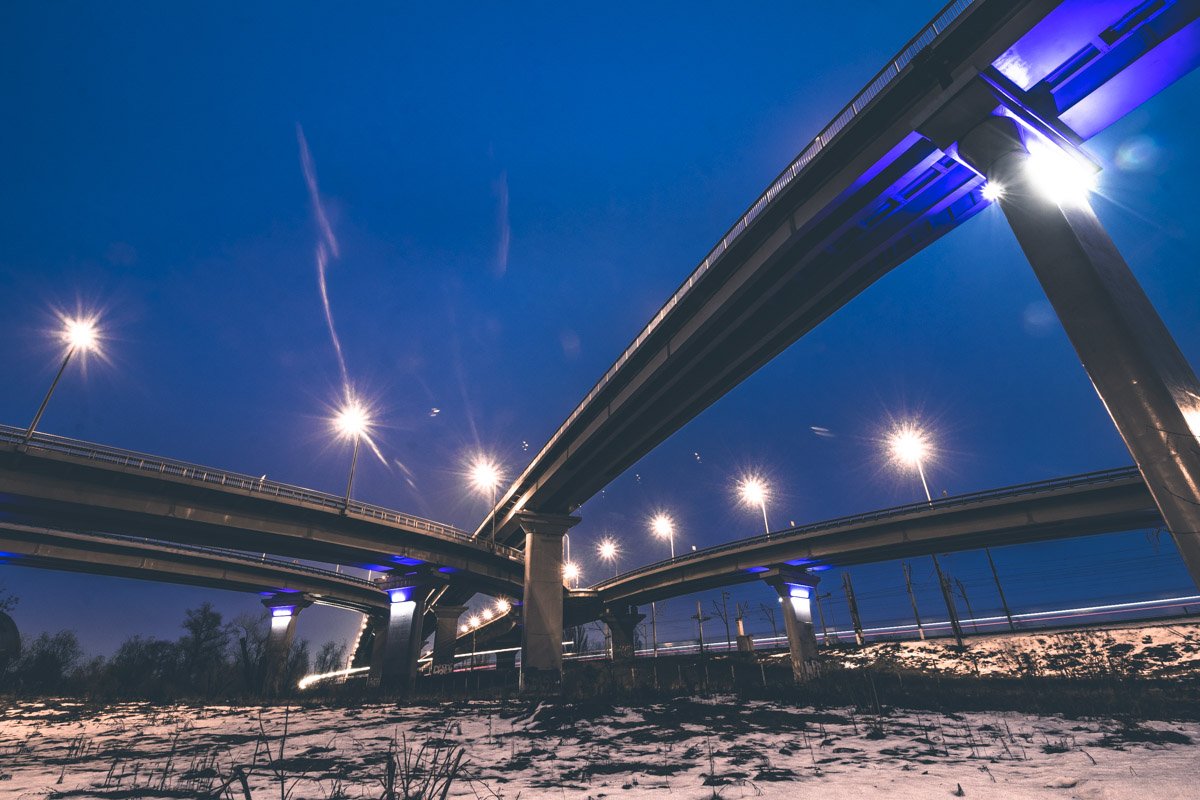 Чтобы увидеть это нужно просто осмотреться вокруг