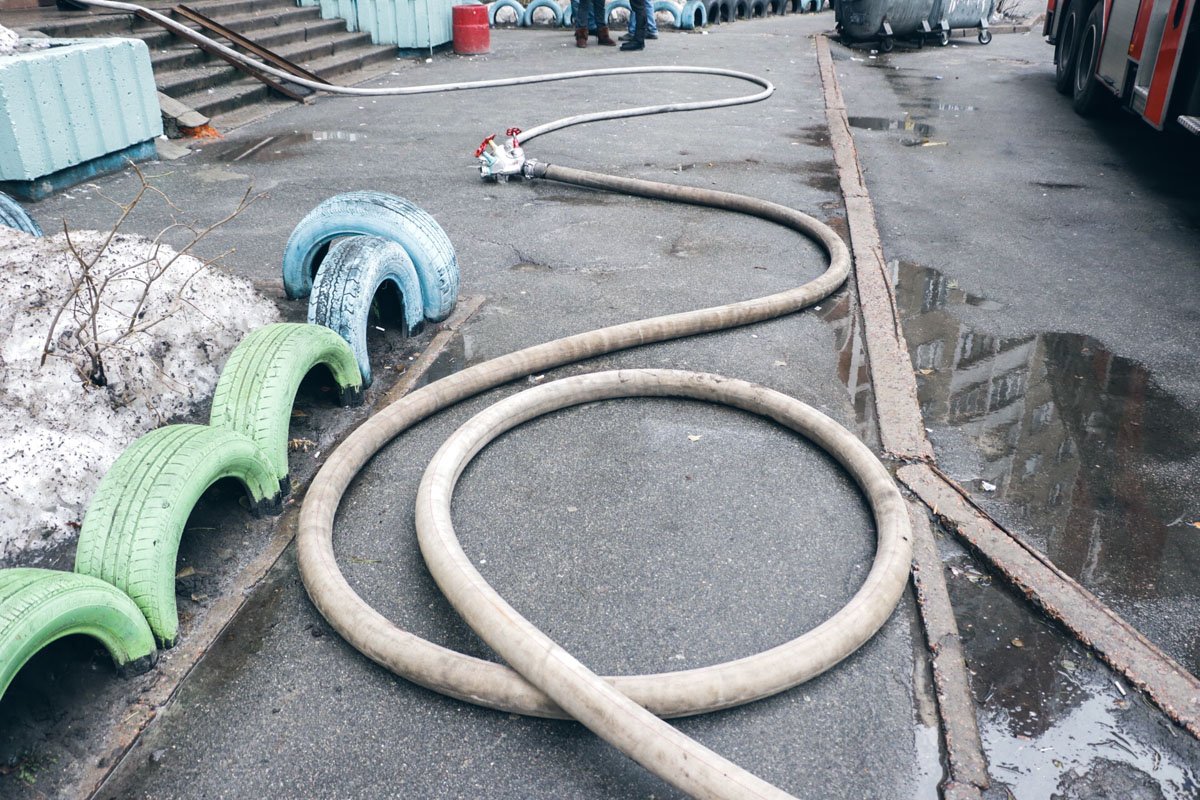 По состоянию на 9:30 спасатели ликвидировали пожар По состоянию на 9:30 спасатели ликвидировали пожар