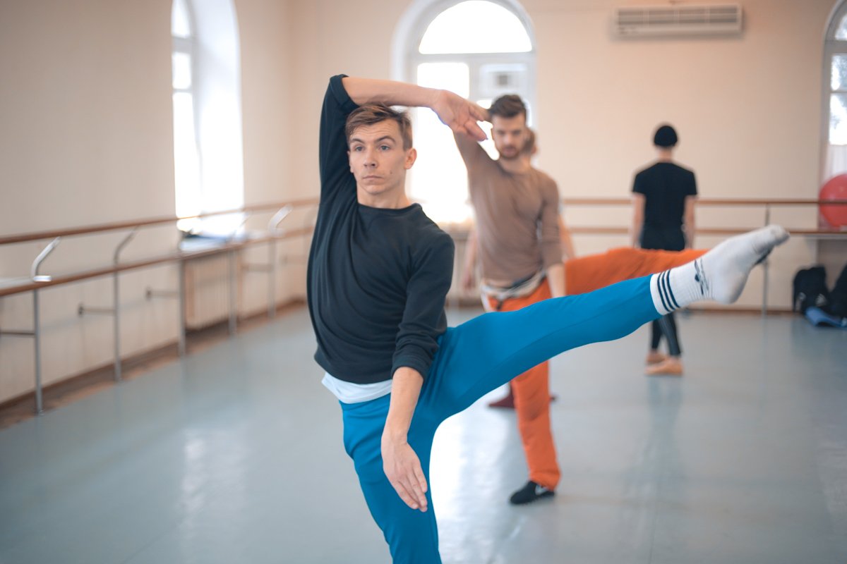 За кулисами часы непрерывного труда и самоотдачи