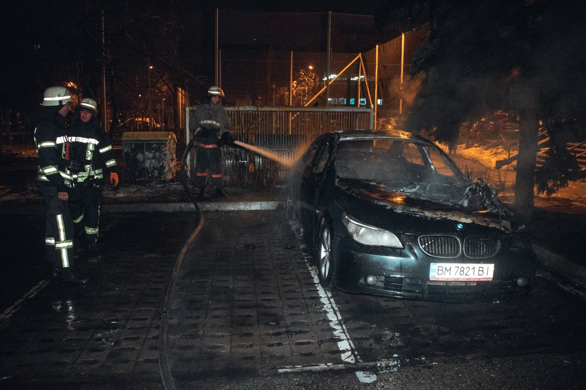 В ночь на 5 февраля в Киеве по адресу улица Регенераторная, 4 произошел пожар