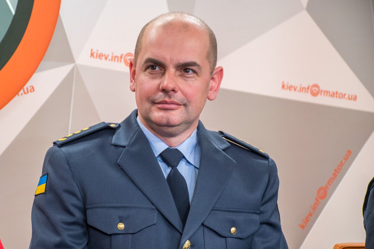 Дмитрий Можевенко - начальник управления по предотвращению чрезвычайных ситуаций ГУ ГСЧС в городе Киев Дмитрий Можевенко - начальник управления по предотвращению чрезвычайных ситуаций ГУ ГСЧС в городе Киев