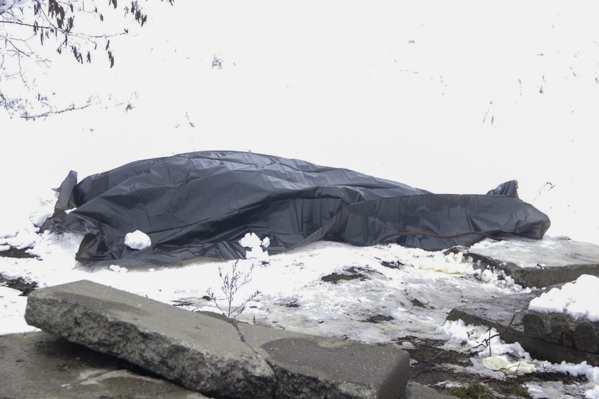 Тело погибшего забрали на экспертизу