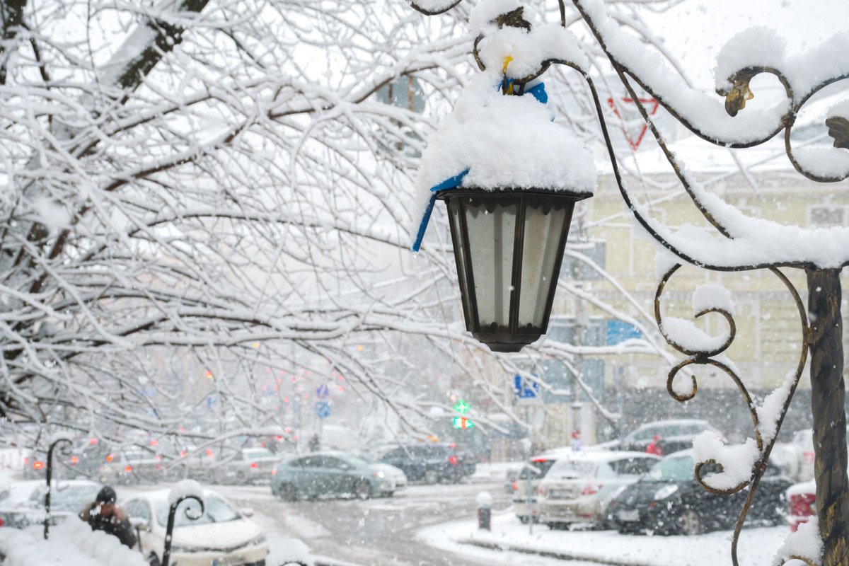 Иногда охота молча побыть фонариком, освещая кому-то путь Иногда охота молча побыть фонариком, освещая кому-то путь