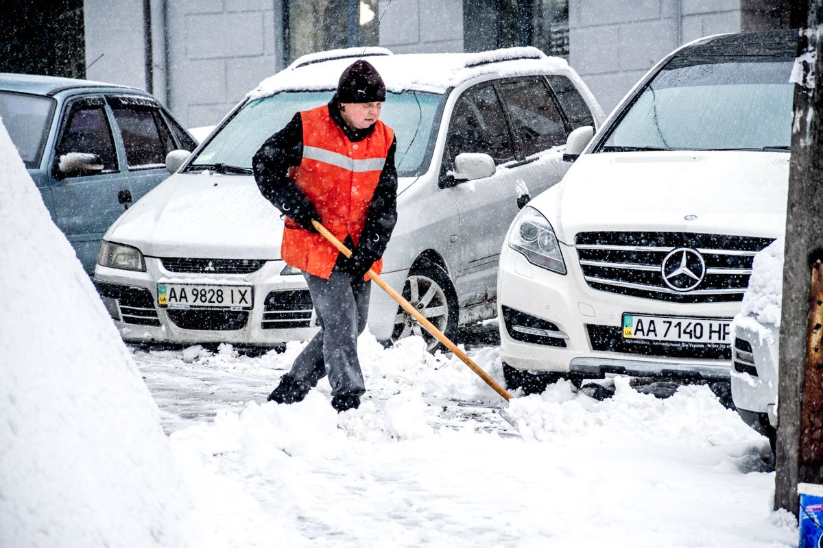 Благодарите тех, кто дает вам возможность передвигаться по городу без снежных препятствий Благодарите тех, кто дает вам возможность передвигаться по городу без снежных препятствий