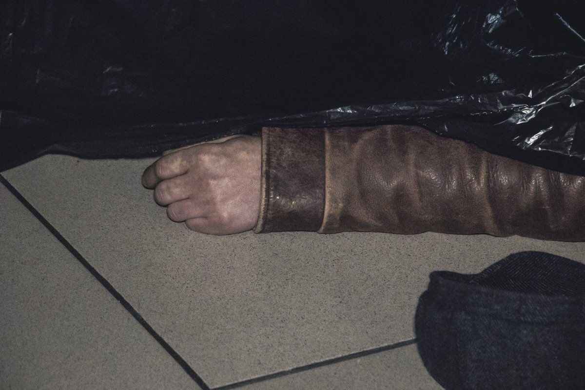 Мужчина опоздал на поезд, идущий в Лисичанск