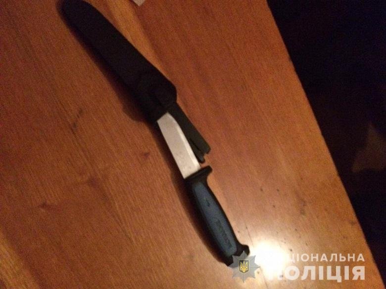 На данный момент активисты дают объяснения полицейским