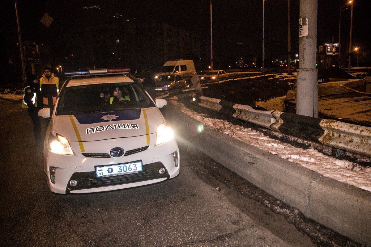 На месте работала патрульная полиция На месте работала патрульная полиция