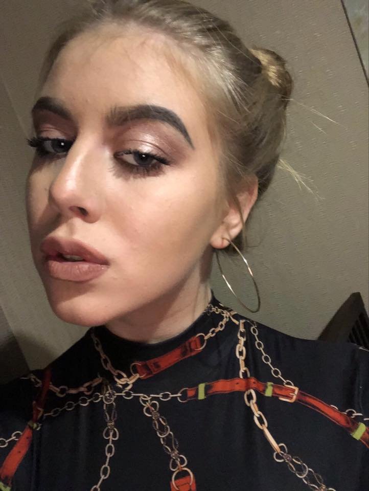 В Киеве пропала несовершеннолетняя девочка В Киеве пропала несовершеннолетняя девочка