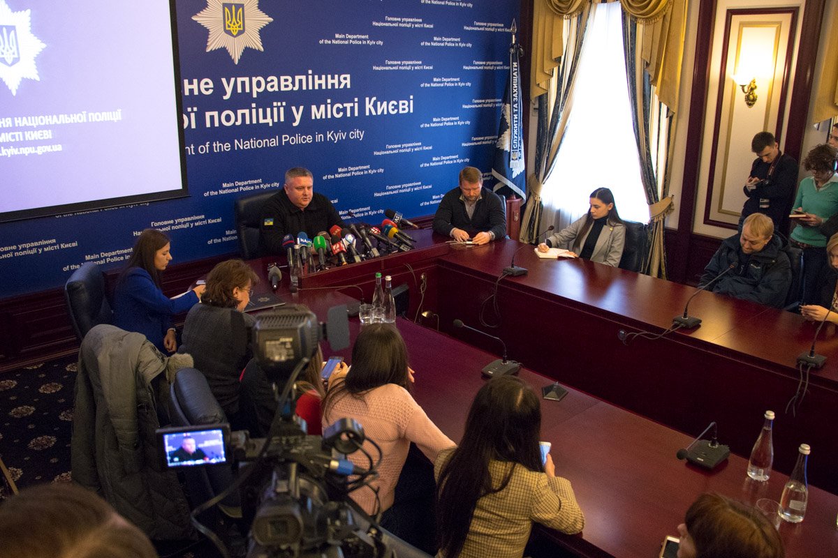 В полиции рассказали подробности столкновения с активистами у Подольского РУВД