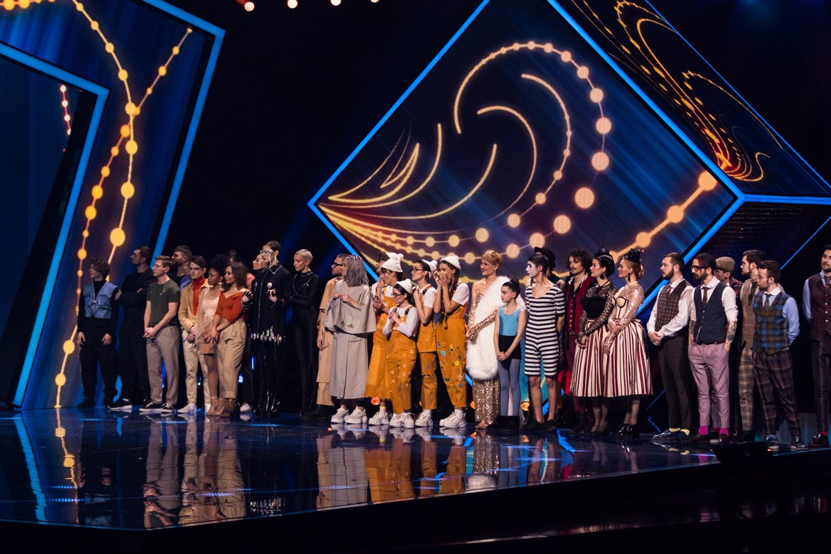 Свои номера зрителям и жюри показали восемь из шестнадцати конкурсантов, а среди них публика и судьи выбрали тройку лучших